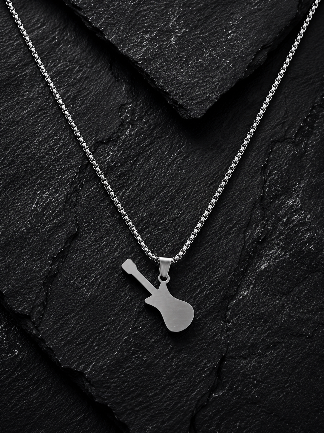 Strum Pendant