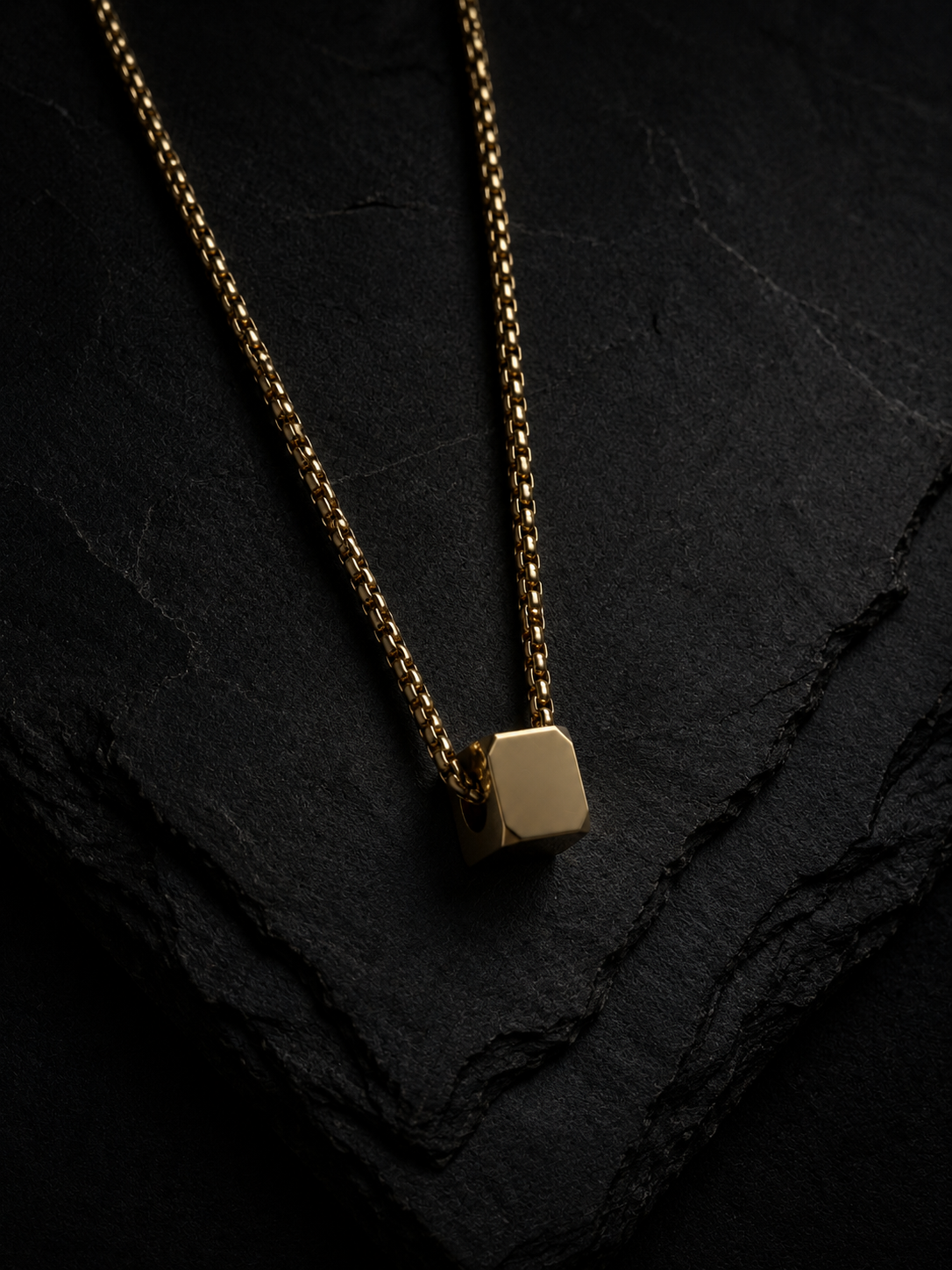 Voxel Pendant Chain