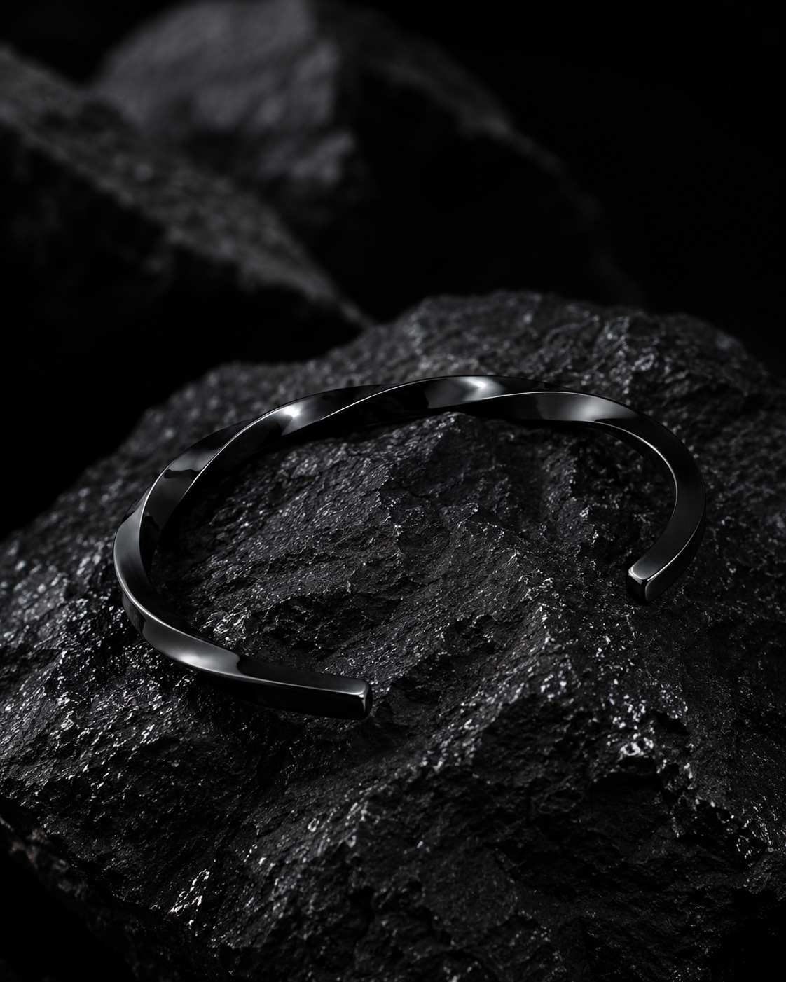 Elvane Cuff