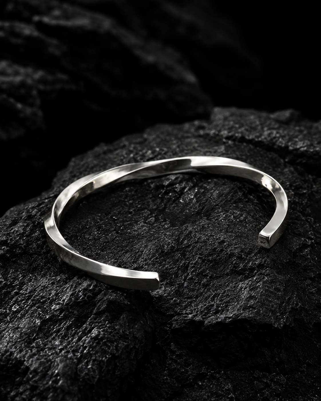 Elvane Cuff