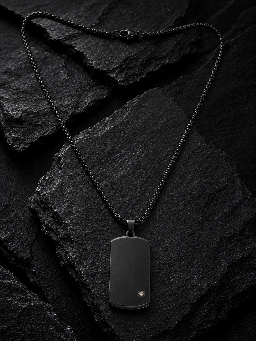 Tenebris Pendant