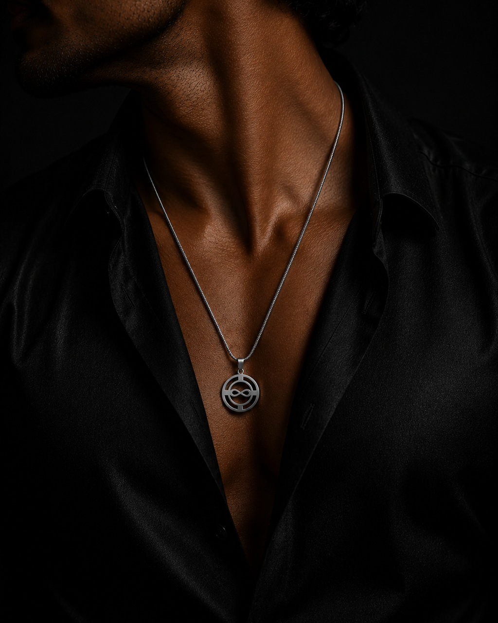 Infinity Crest Pendant