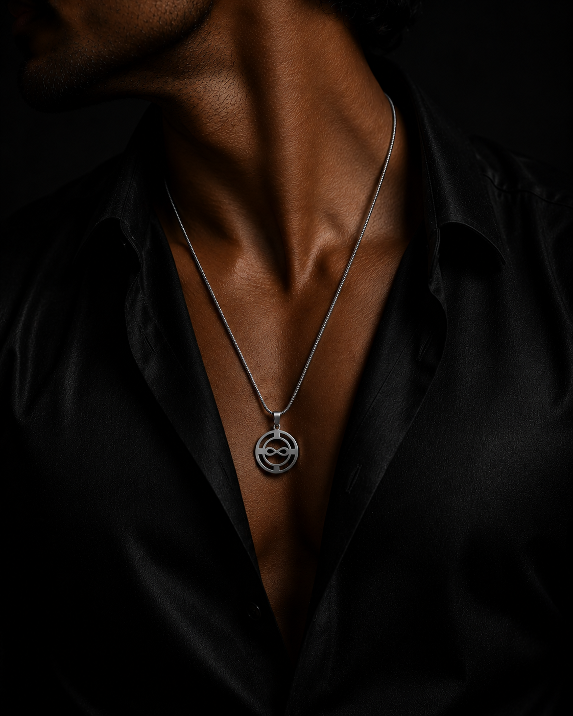 Infinity Crest Pendant